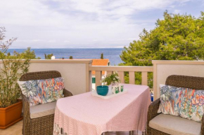 Pirka - apt w terrace & sea view 2 min to beach